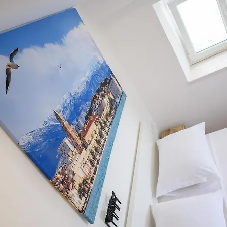 Apartman Varos Serenity 2 *