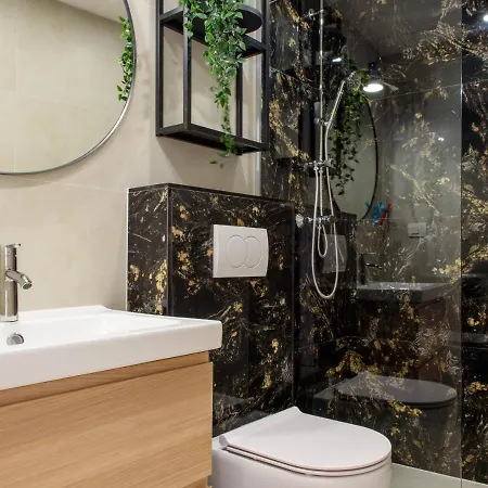 Varos Serenity 2 公寓